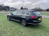 Used VW Passat GTE 218 HP (160 kW) 2020 Black Estate