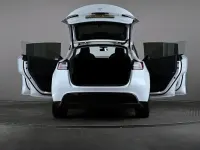 Used Tesla Model Y Long Range AWD 378 kW (514 HP) 2022 White SUV