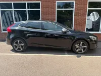 Used Volvo V40 R-Design 190 HP (139 kW) 2016 Black Hatchback