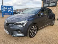 Używany Renault Clio V Version S 100 KM (73 kW) 2021 Szary Hatchback