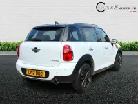 Used Mini Cooper D 112 HP (82 kW) 2012 White Hatchback