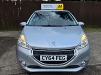 Begagnad Peugeot 208 Active 2015 Silver Halvkombi
