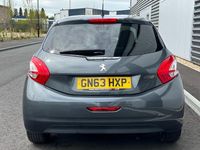 Used Peugeot 208 Allure 82 HP (60 kW) 2013 Grey Hatchback