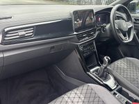 Usado VW T-Roc R-line 150 HP (110 kW) 2024 Prateado SUV