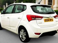Used Hyundai ix20 Active 123 HP (90 kW) 2012 White Hatchback