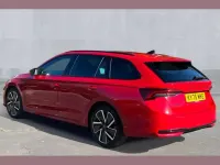 Used Skoda Octavia SportLine 147 HP (108 kW) 2025 Red Estate