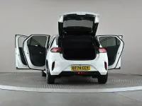 Used Vauxhall Corsa 101 HP (74 kW) 2024 White Hatchback