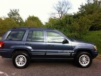 used Jeep Commander 2.7