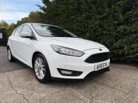 Used Ford Focus Zetec 2015 White Hatchback