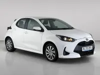 Used Toyota Yaris 91 HP (66 kW) 2023 White Hatchback