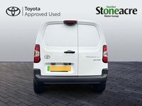 Used Toyota Proace 100 kW (136 HP) 2024 White MPV