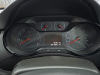 Used Vauxhall Crossland X 81 HP (59 kW) 2018 Red SUV