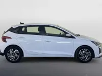 Used Hyundai i20 Advanced 101 HP (74 kW) 2025 White Hatchback