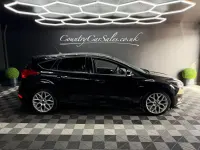 Used Ford Focus ST-Line 125 HP (91 kW) 2017 Black Hatchback