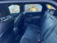 Second-hand Land Rover Range Rover Velar 204 CP (150 kW) 2022 Negru SUV