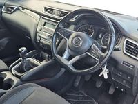 Used Nissan Qashqai Acenta 115 HP (84 kW) 2018 Grey SUV