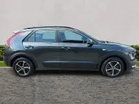 Usado Kia Niro 2023 Gris SUV