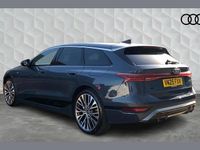 Usado Audi e-tron S-Line 206 kW (281 HP) 2025 Azul SUV