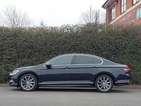 Begagnad VW Passat R-line 2019 Svart Sedan
