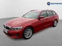 Usado BMW 330e 292 HP (214 kW) 2022 Vermelho Carrinha