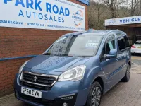 Used Peugeot Partner Tepee Allure 2018 Blue MPV