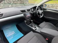 Usado Skoda Superb SE 150 CV (110 kW) 2018 Gris Utilitario