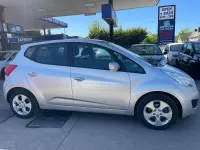 Used Kia Venga 125 HP (91 kW) 2014 Silver Hatchback