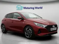 Used Hyundai i20 Premium 101 HP (74 kW) 2023 Red Hatchback