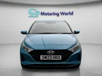 Used Hyundai i20 Premium 100 HP (73 kW) 2023 Turquoise Hatchback