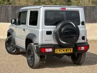 Begagnad Suzuki Jimny 2024 Silver SUV