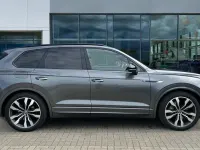 Używany VW Touareg Black Edition 286 KM (210 kW) 2023 Szary SUV