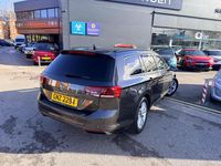 Used VW Passat SE 148 HP (108 kW) 2023 Grey Estate