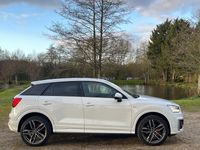 Begagnad Audi Q2 S-Line 116 HK (85 kW) 2019 Vit SUV