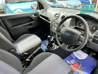 Used Ford Fusion Style 79 HP (58 kW) 2009 Silver Hatchback