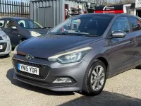 Begagnad Hyundai i20 Premium SE 2015 Grå Halvkombi