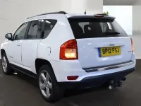 Used Jeep Compass Limited 172 HP (126 kW) 2012 White SUV