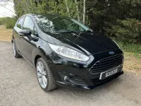 Used Ford Fiesta Titanium 125 HP (91 kW) 2013 Black Hatchback