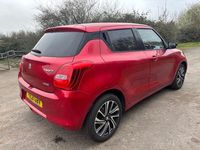 Usado Suzuki Swift SZ5 83 HP (61 kW) 2021 Vermelho Citadino