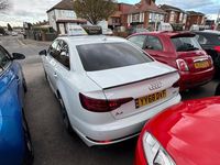 Used Audi A4 Black Edition 150 HP (110 kW) 2018 White Sedan