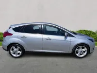 Used Ford Focus Zetec 120 HP (88 kW) 2018 Silver Hatchback