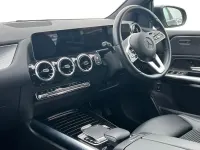 Usado Mercedes B200 Executive 150 CV (110 kW) 2019 Negro Monovolumen