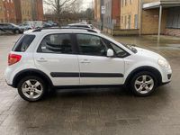 Used Suzuki SX4 SZ5 2011 White Hatchback