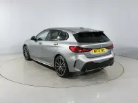 Begagnad BMW 128 Shadowline 261 HK (191 kW) 2023 Grå Halvkombi