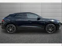 Begagnad Audi Q8 Black Edition 340 HK (250 kW) 2022 Svart SUV