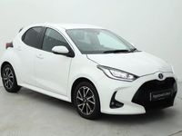 Used Toyota Yaris Hybrid Design 113 HP (83 kW) 2022 White Hatchback