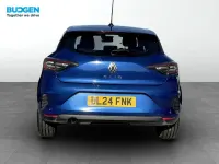 Używany Renault Clio V Evolution 90 KM (66 kW) 2024 Niebieski Hatchback