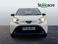 Used Toyota Aygo X 71 HP (52 kW) 2024 White SUV