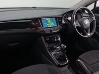 Used Vauxhall Astra SRi 200 HP (147 kW) 2019 Hatchback