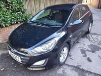 Used Hyundai i30 SE 110 HP (80 kW) 2015 Black Hatchback