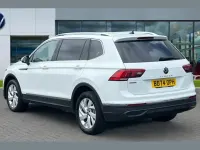 Usado VW Tiguan Allspace Life 150 HP (110 kW) 2024 Branco SUV